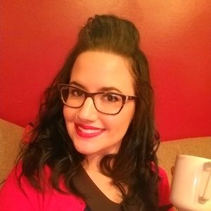 Meet your Posher, Mallory